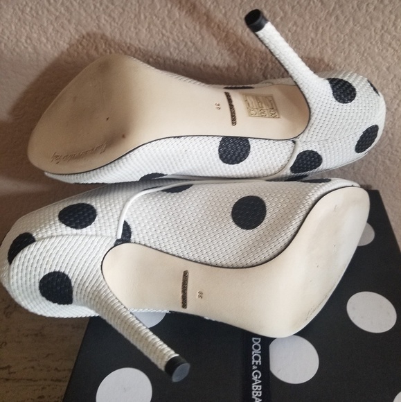 Auth Dolce & Gabbana polka dot booties heels - Picture 5 of 8